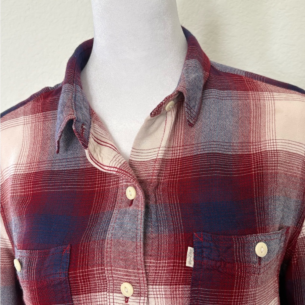 Levi's Red, Blue and White Plaid Button-Down Shirt - Picture 4 of 8